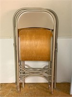 (6) Metal Folding Chairs 3 Pictured