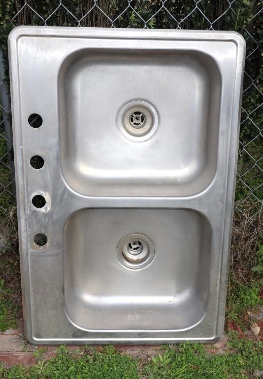 stainless steel sink good shape
