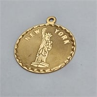 14k Gold New York Charm (1.5g)