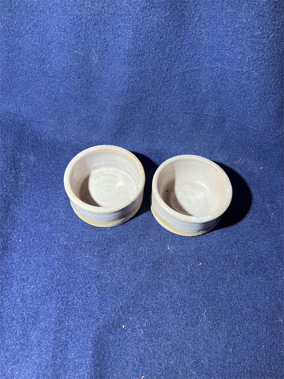 Set of 2 handmade small bowls