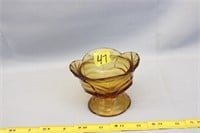 Cabbage Leaf Candy Dish Amber