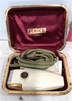 Vintageb Schick Electric Razor