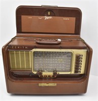 Zenith Transoceanic Radio, Brown Model L600 1954