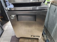 TRUE 24" SELF CONTAINED REFRIGERATED LOWBOY TUC-24
