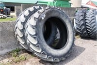 PAIR OF CONTINENTAL 650/65R42 TIRES