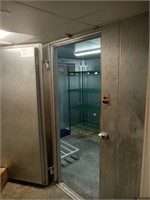 NORLAKE 8' X 10' WALK-IN COOLER SELF-COTANINED