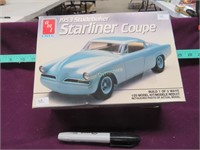 Model Kit: 1953 Studebaker Starliner Coupe