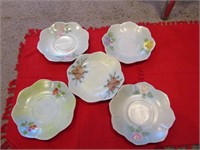 Flower shaped tea cup plates