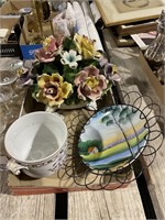 Floral Centerpiece, Vase & Plate