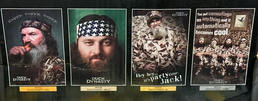 NEW Lot of 8- Duck Dynasty Posters