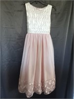 Pink and White-- Flower Girl Dress Size 8.Floor