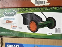 SCOTTS REEL MOWER WITH GRASS CATCHER