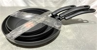 T-fal 3 Piece Skillet Set (pre-owned)