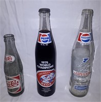 Vintage Pepsi bottles w/ Cincinnati Reds.