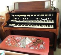 Hammond Organ w/ Bench (Needlepoint Cover)