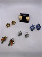 CLIP ON EARRING LOT-SOME VINTAGE (NOTE)