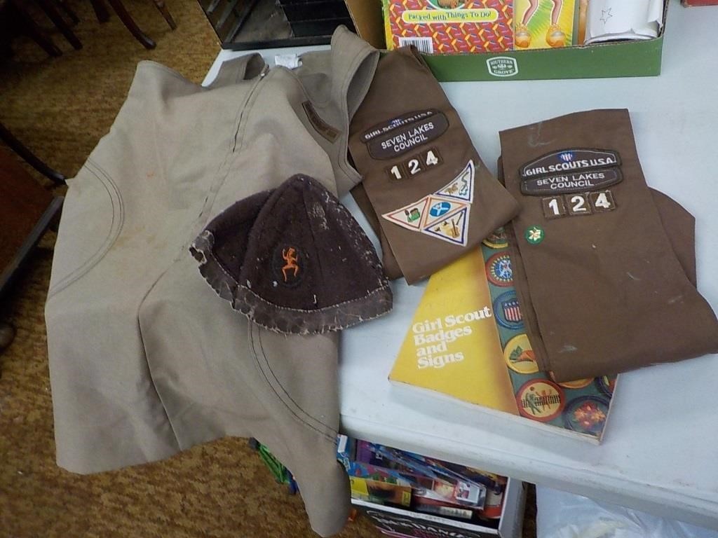 Brownie, Scout items