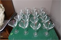 20 Martini Glasses 6 1/2"T