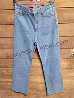 Ladies Jeans SZ 10