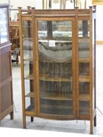 Antique Oak China Cabinet w/ (4) Oak Shelves