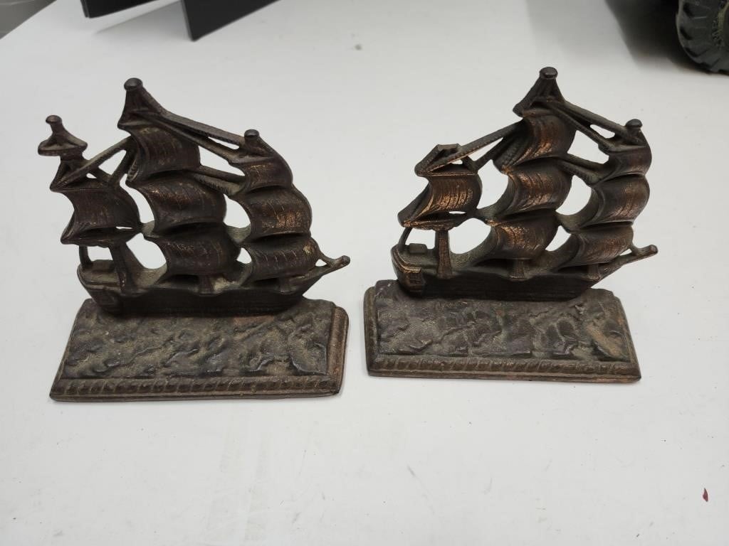 VNTG Solid Brass Clipper Ship Nautical Book Ends