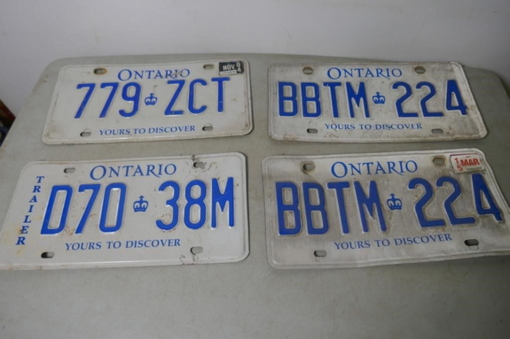 Selection Ontario License Plates