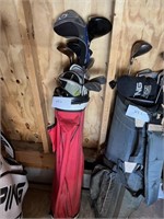GOLF BAG WITH GOLF CLUBS- SEE PICS FOR BRANDS