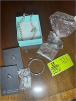 GROUP OF COSTUME JEWELRY NECKLACES, PINS, RINGS