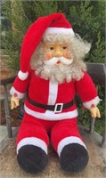 SOFT BODY SANTA-SQUEEZE ARM AND HE SPEAKS
