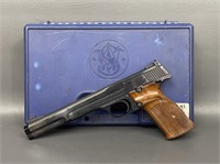 Smith & Wesson .22 Long Rifle Pistol