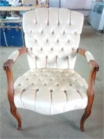 Gorgeous Cream Coloured with Wood Vintage Style