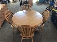 Gorgeous Round Heavy Wood Table W/ Four Chairs