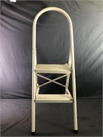 Small Sturdy White Metal Folding Step Ladder.