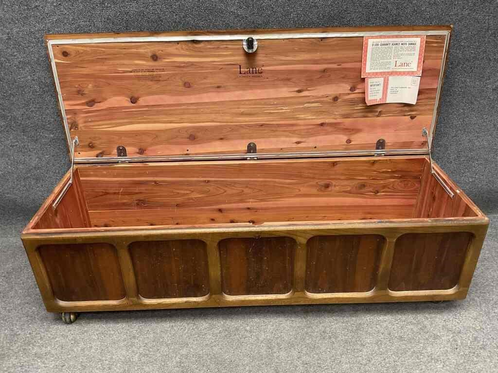 Mid-Century Lane Cedar Chest Project