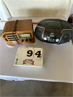 Winston Select radio & RCA CD player