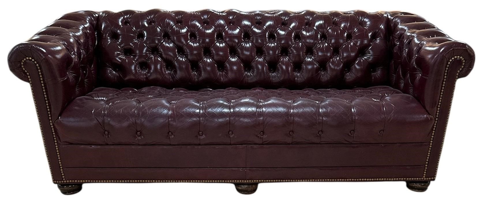 HANDCOCK & MOORE Leather Chesterfield Sofa / Couch