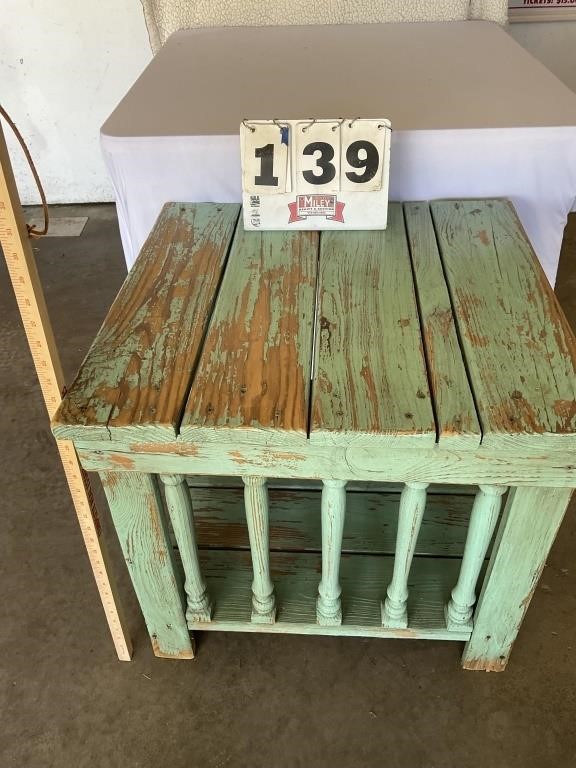 Vintage painted end table 23"X23"X23"