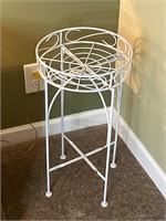 2 pc metal plant stand