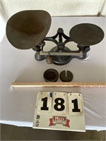 Vintage cast iron scale w/ weights