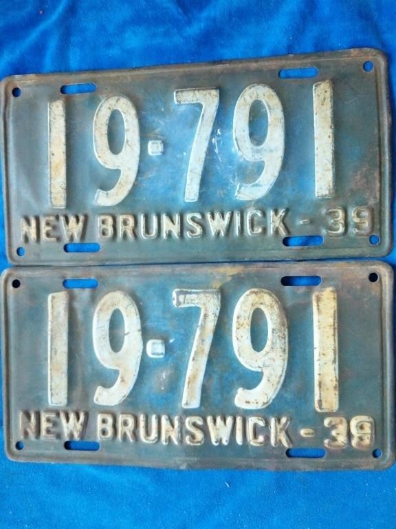 Set of 1939 NB license plates