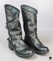 Size 9 Musse & Cloud Women's Boots