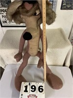 Wile E Coyote 1971 stuffed animal (some damage)