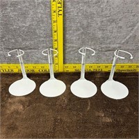 4 Doll Stands