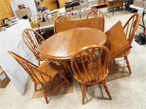 Oak Table & 6 Chairs with 2 Leaf Inserts