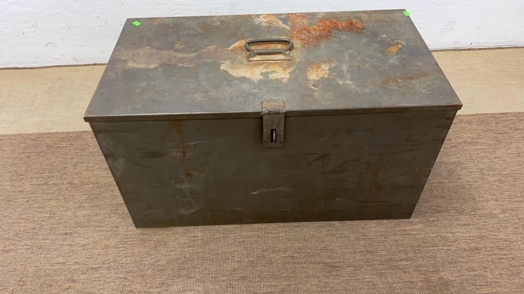 Vintage metal Trunk Storage Container