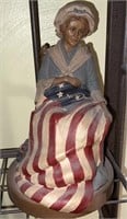 Betsy Ross Tom Clark statue