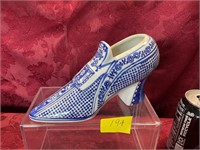4 inch tall vintage blue/white porcelain shoe