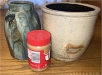 Large pot & pottery jug