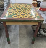 PAINTED SUNFLOWER THEMED TABLE