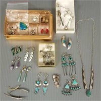 Small group of jewelry including Southwest